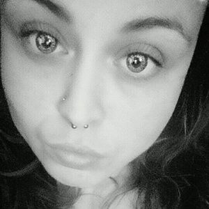 Meet your Posher, Shannon